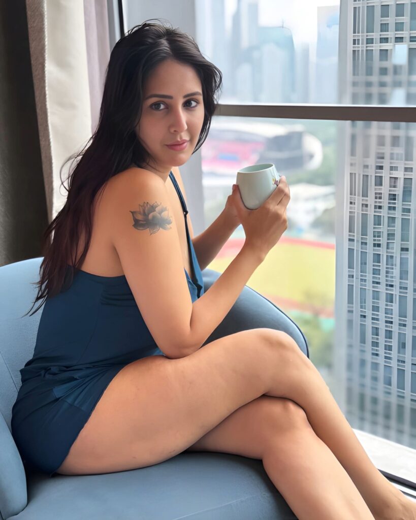 Chahatt Khanna figure