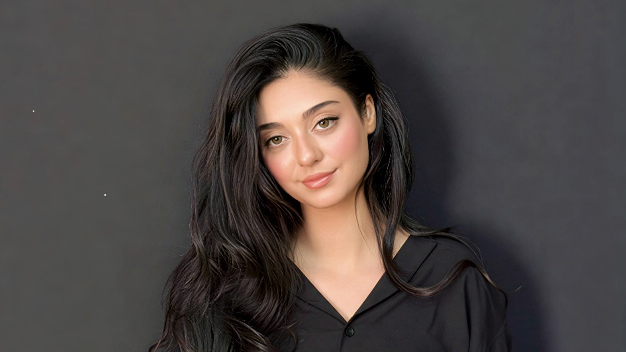Pakistani Singer Noor Zafar Khan