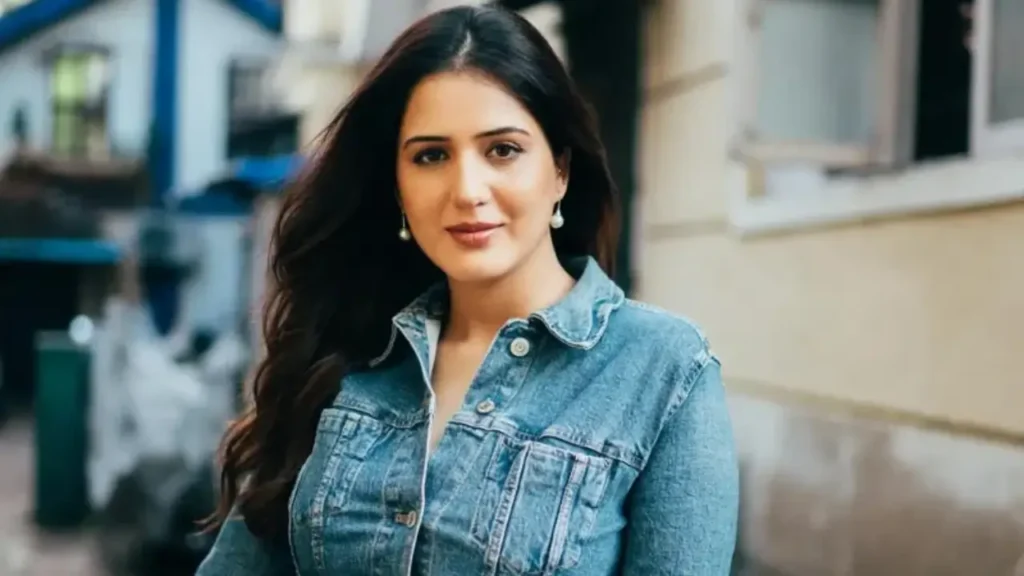Punjabi Actress Isha Rikhi
